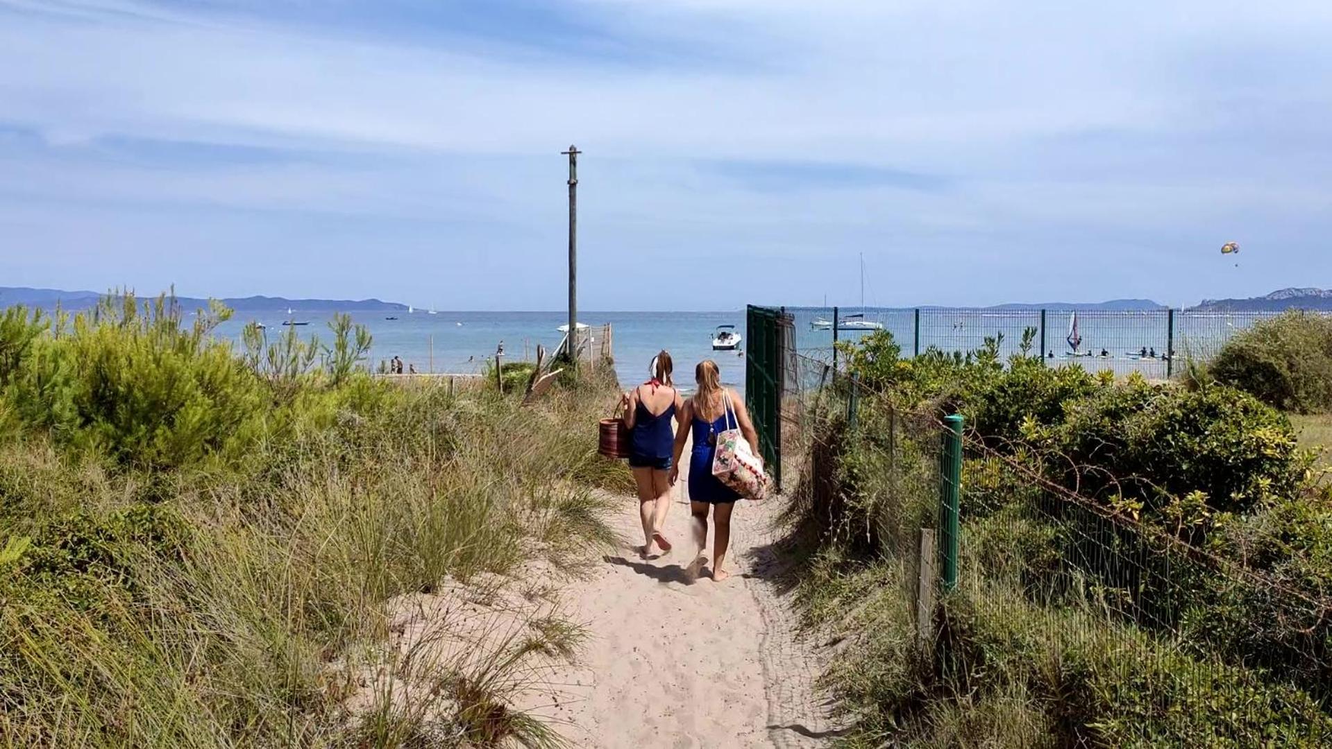Camping La Bergerie Plage Єр Екстер'єр фото